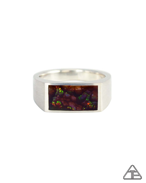 Signet Ring: Fire Agate Inlay Size 11