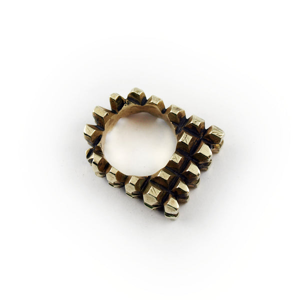 Hedron Lattice: Brass Ring Black Spinel